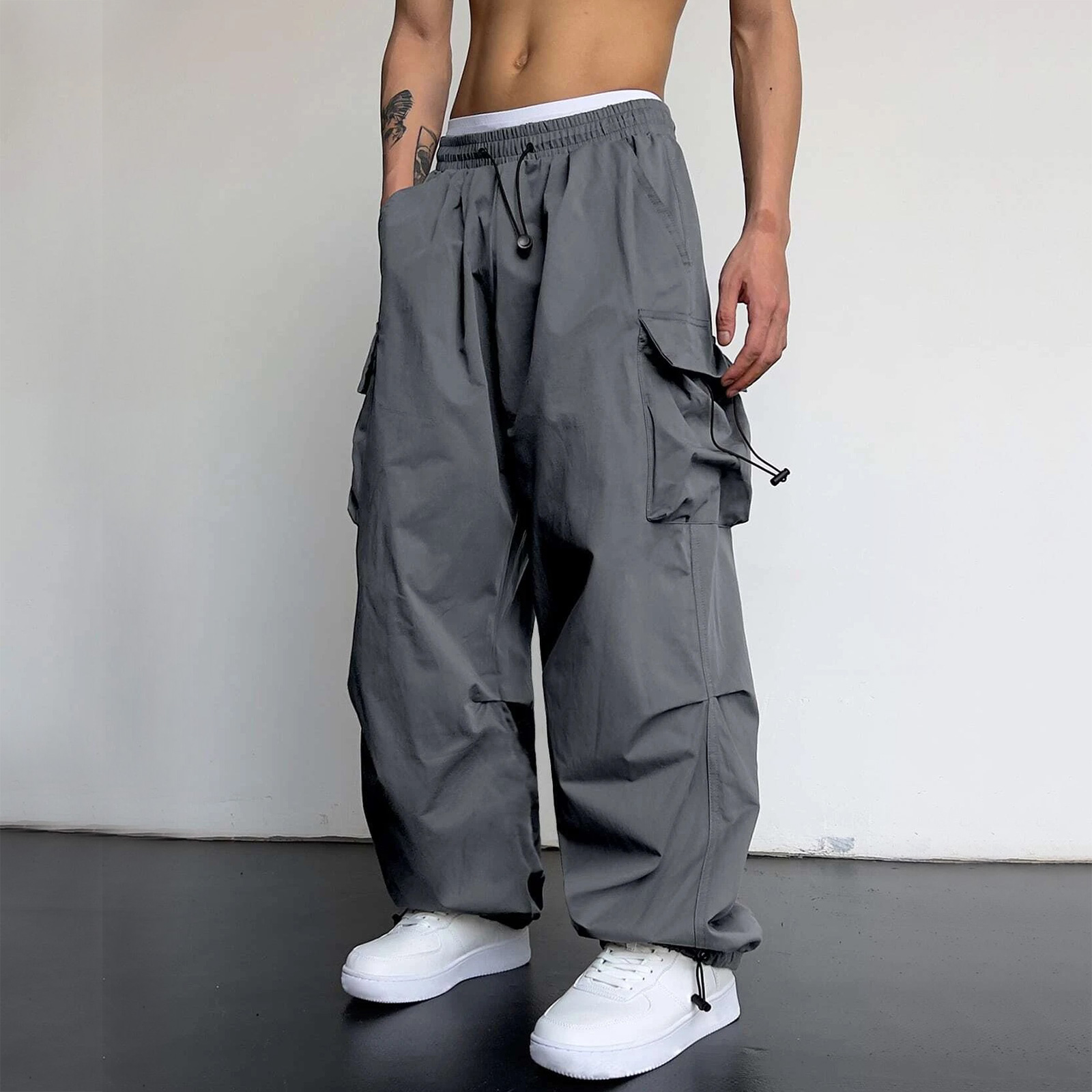 thumbnail image 4 of Pantalones cargo deportivos de cintura informal para hombre - Bolsillo tejido con cordón - Ropa urbana para todas las estaciones, 4 of 8
